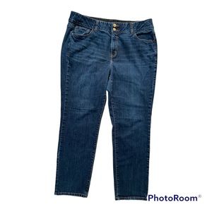 Lane Bryant straight leg, high rise jeans. Size 18s.